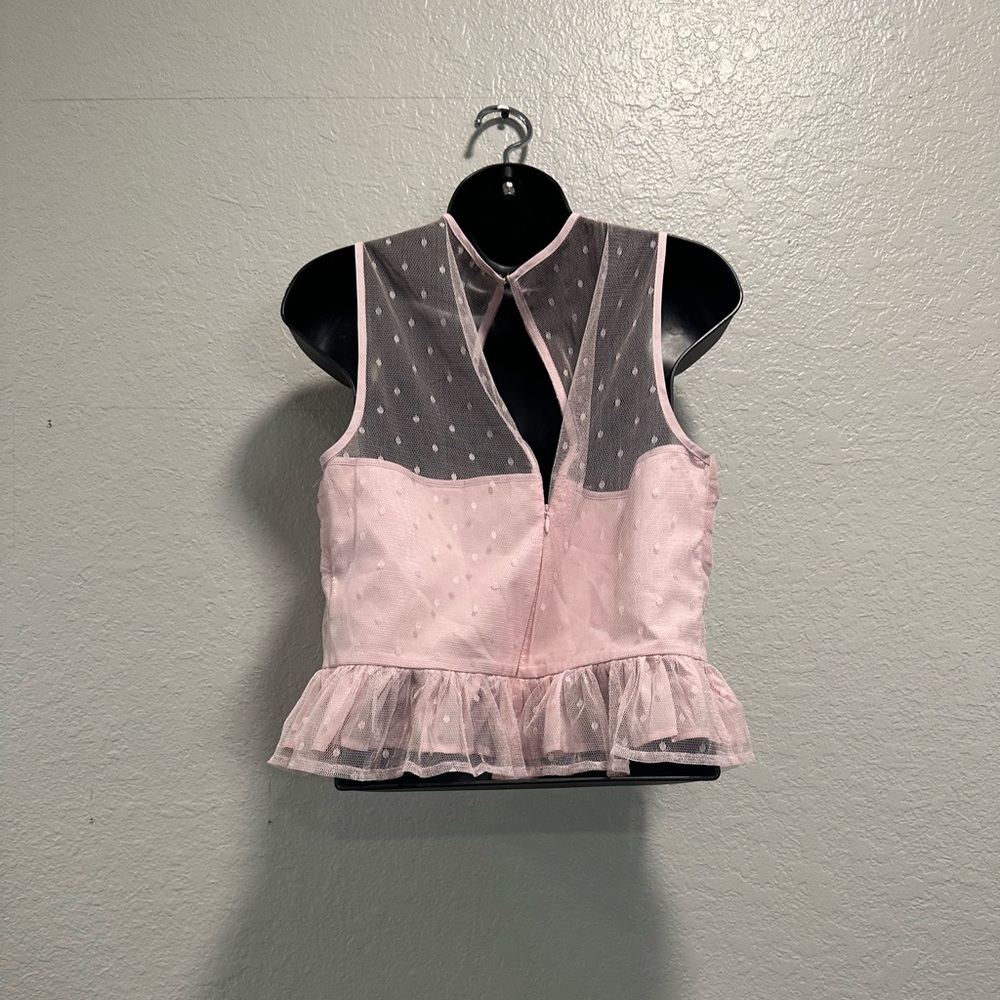 EXPRESS Tulle Polka Dot Twist Front Peplum Tank PINK - Picture 6 of 9